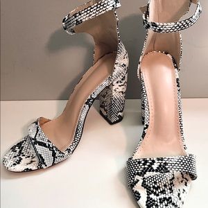 SHEIN Black & White Snakeskin Heels